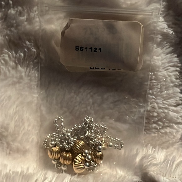 Vintage Elegant Gold filled and Sterling Silver Necklace - Picture 7 of 7